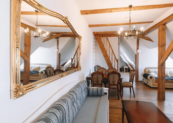 Dictumfactum Sky Apartment