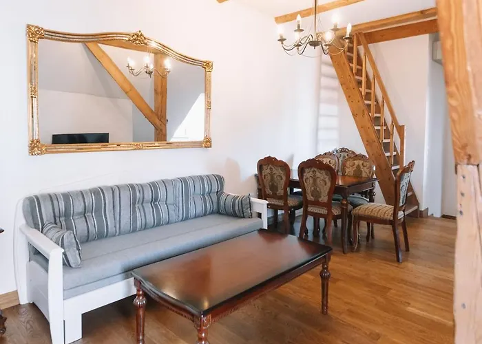 Dictumfactum Sky Apartment *