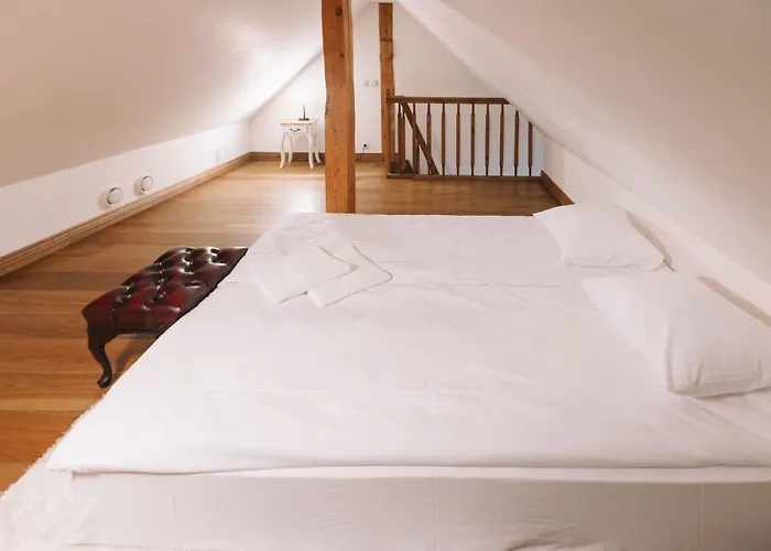 Dictumfactum Sky 아파트